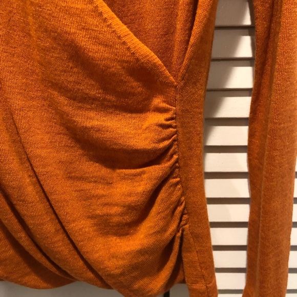 Orange long sleeve top - Picture 5 of 8